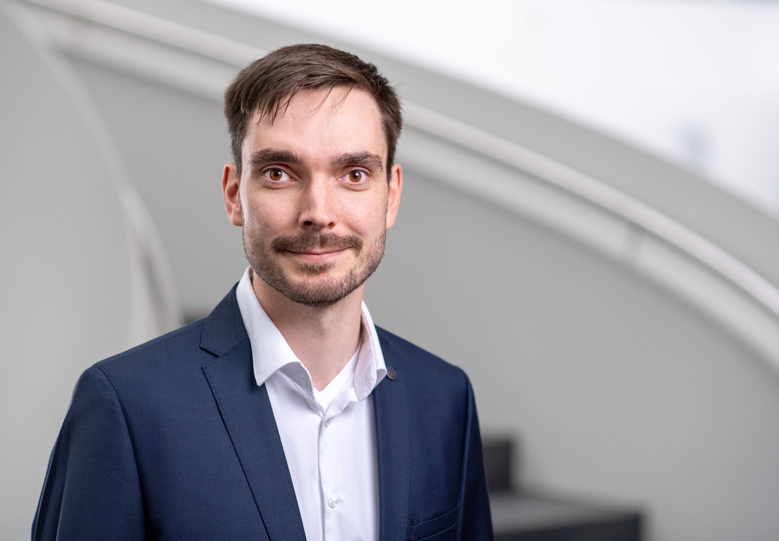 Alexander_Büchner Alexander_Büchner